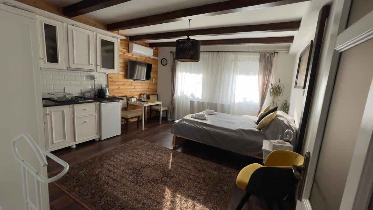 Kishaz Apartman Erlau Exterior foto
