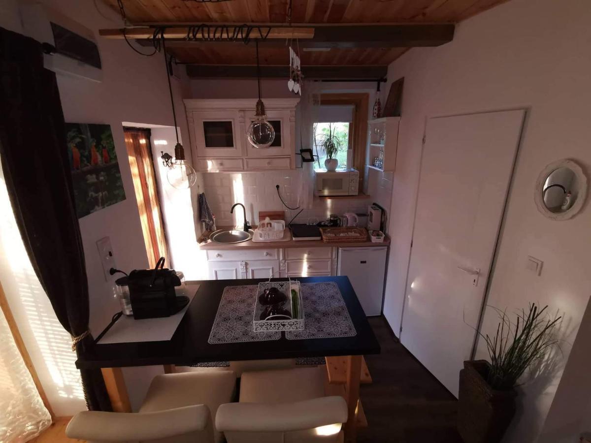 Kishaz Apartman Erlau Exterior foto